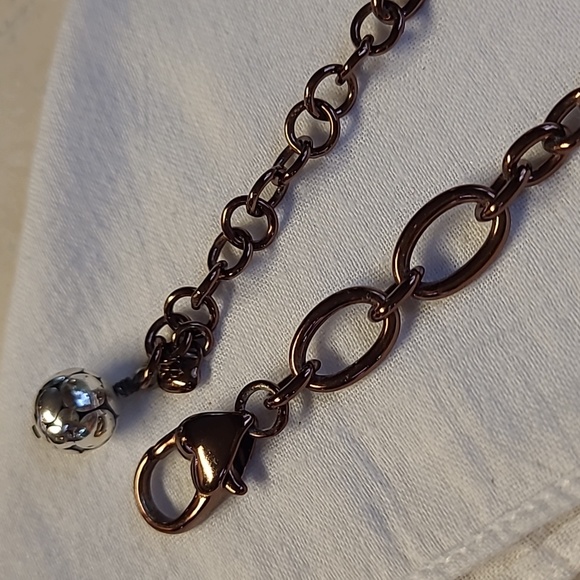 Brighton Pebbled Pave Necklace, Bracelet & Earrings Bundle - Picture 12 of 15